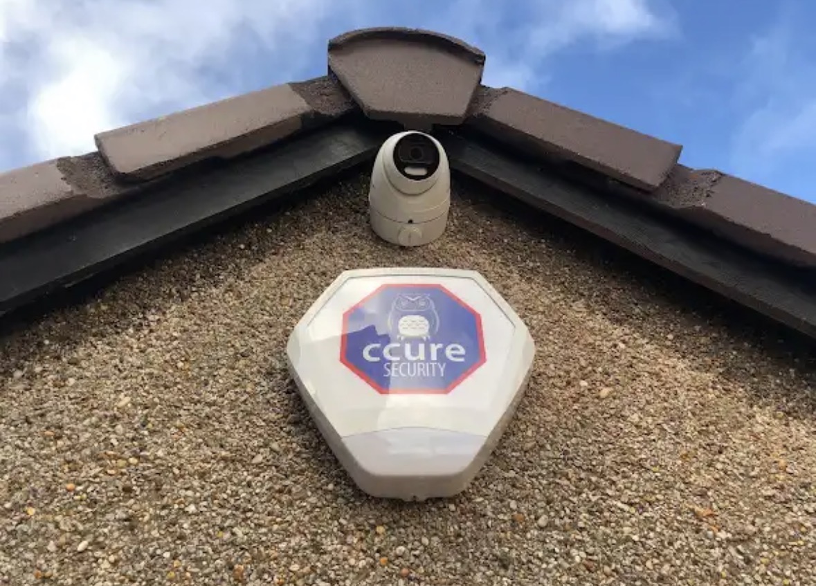 Cecure Security external sounder with CCTV camera